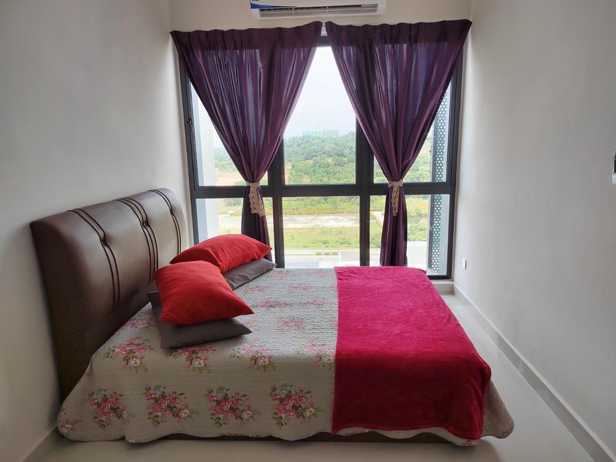 Studio Suite Homestay Klia Sepang Esterno foto