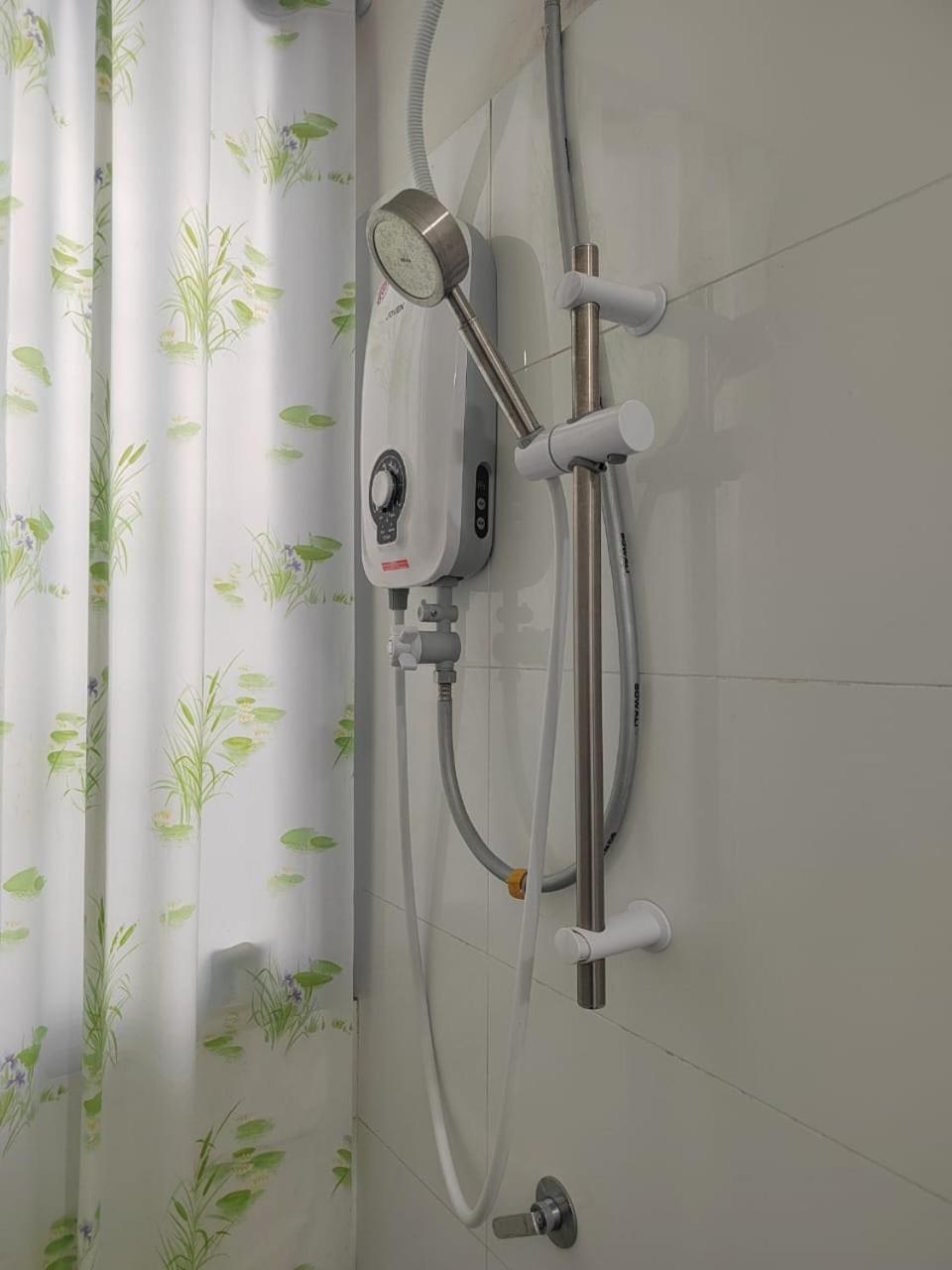 Studio Suite Homestay Klia Sepang Esterno foto