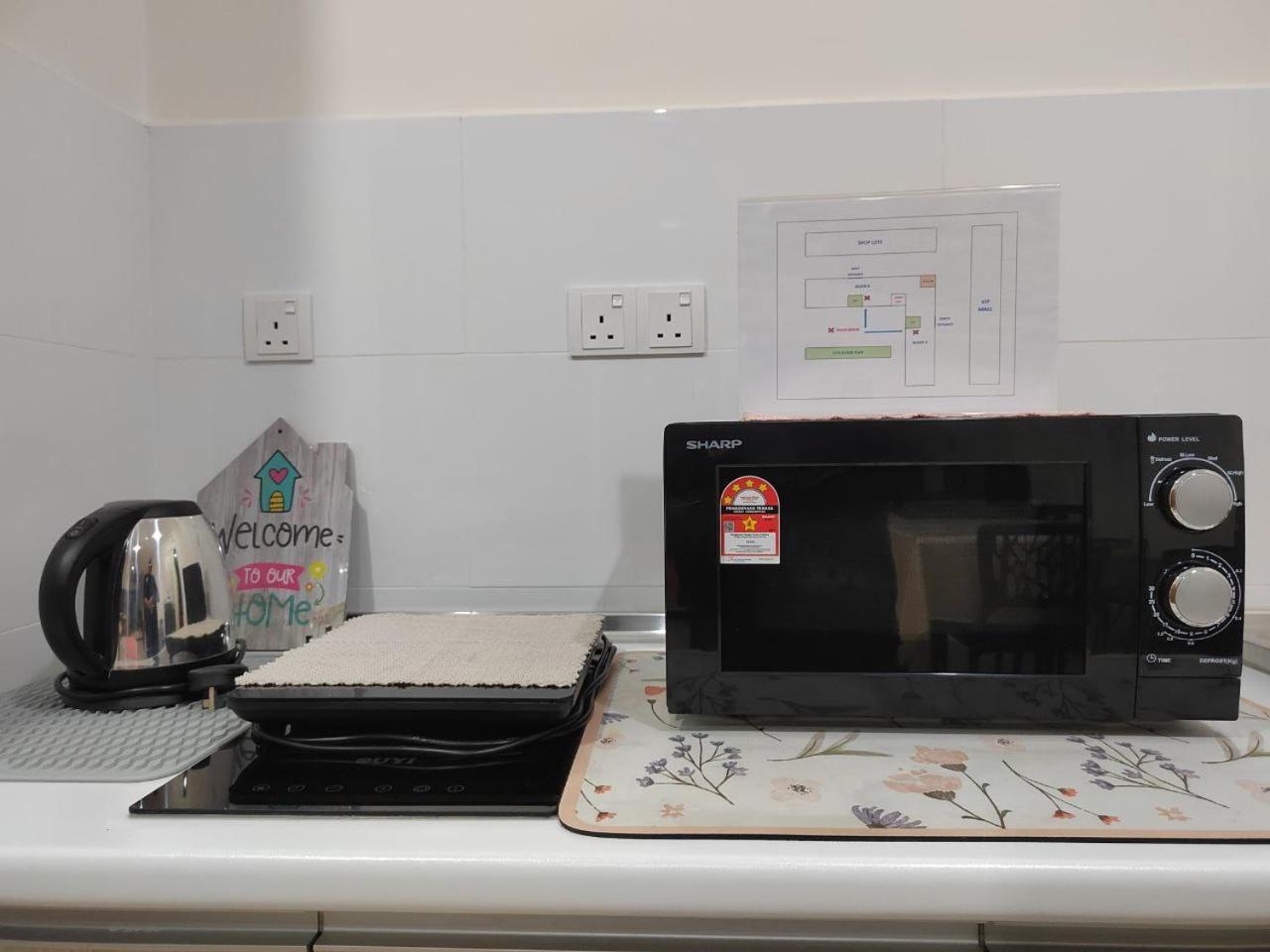 Studio Suite Homestay Klia Sepang Esterno foto